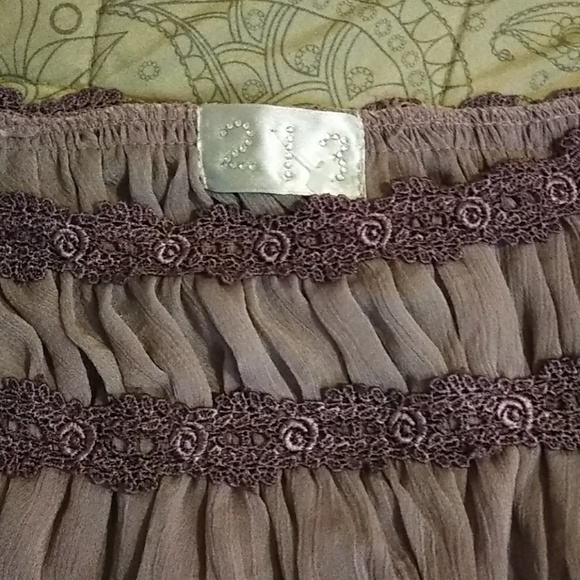 "213"  Delicate Florette Top - Picture 6 of 8